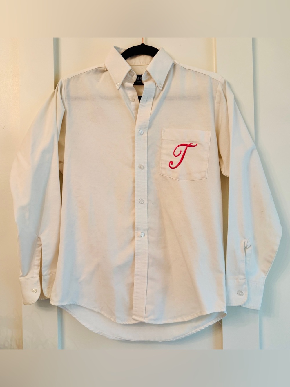 White Button-Down Shirt with Pink Script 'T' Pocket Monogram